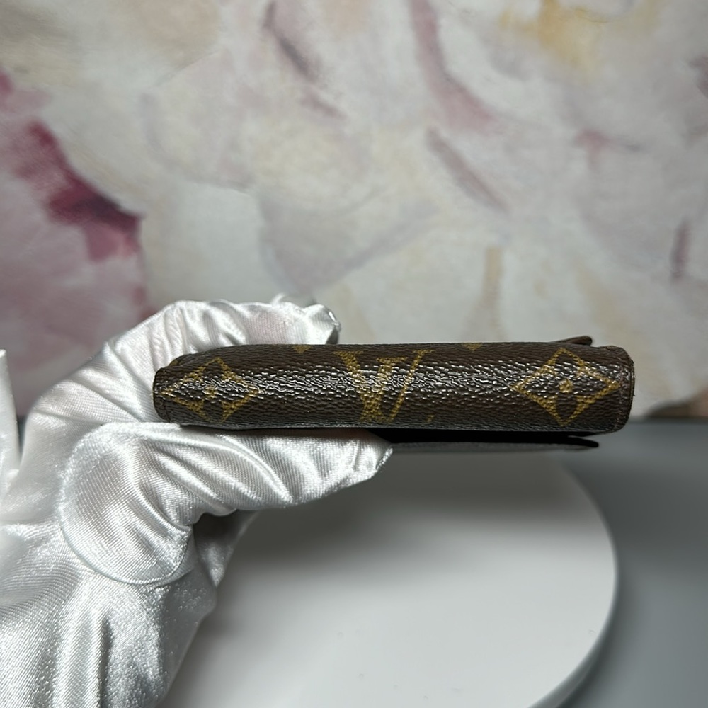 07 Louis Vuitton Monogram Porto Monevier Cardi Double Hook Trifold Wallet Unisex - Picture 17 of 17